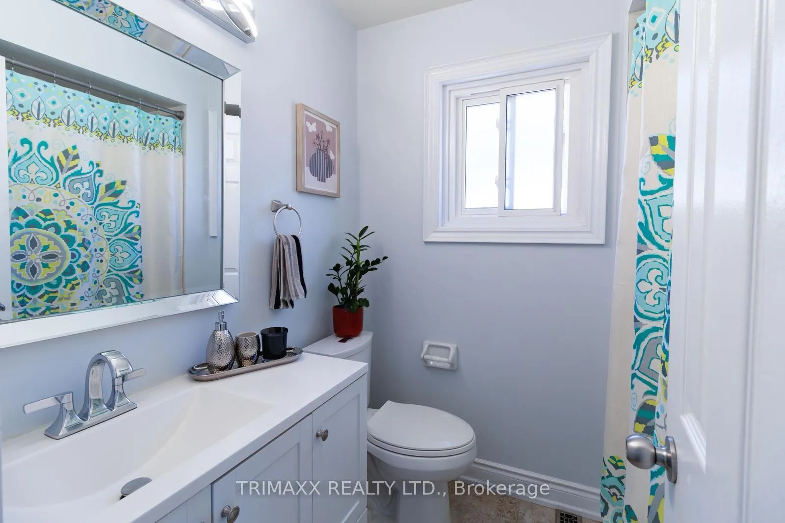 Photo 36 of 92 Hartrick Place, Whitby, Rolling Acres — HOMEH