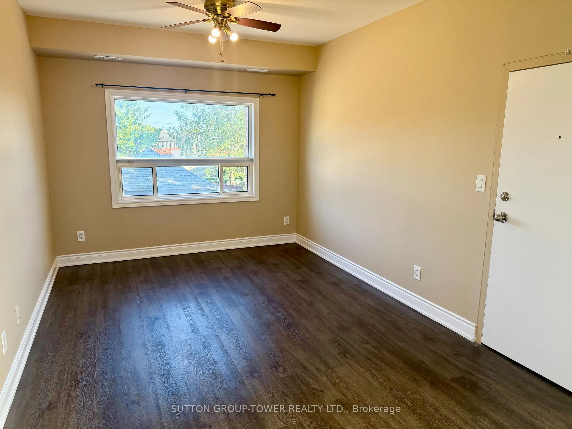 Photo 9 of Unit 2, 750 Albert Street, Oshawa, Lakeview — HOMEH