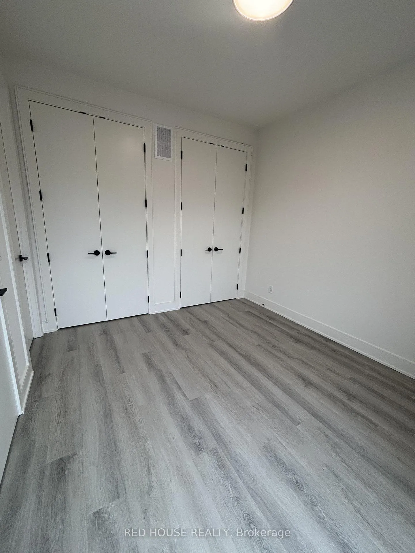Photo 11 of 104 Everett Common, St. Catharines, Oakdale — HOMEH