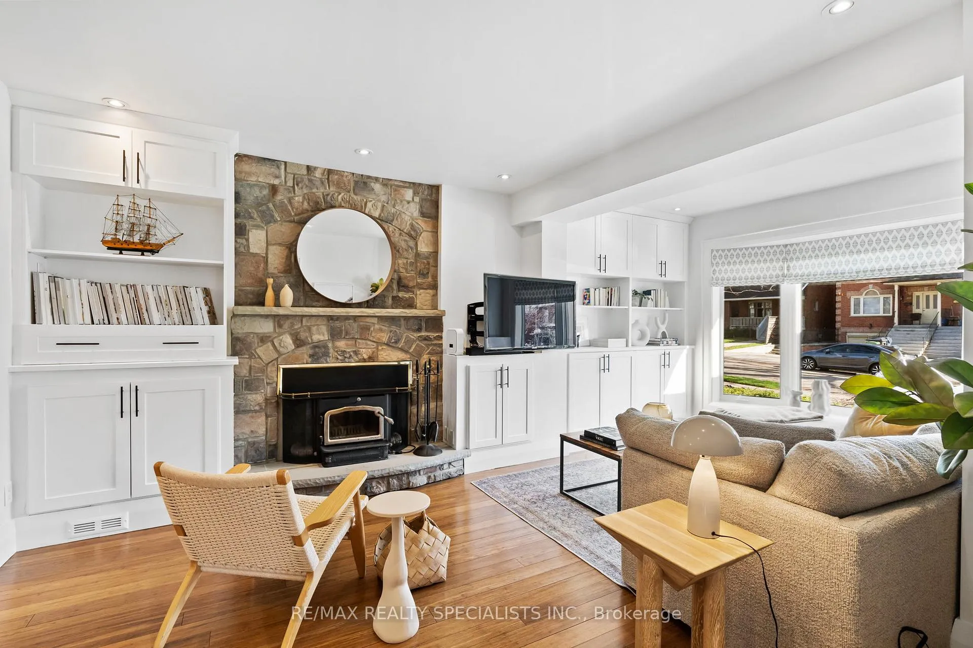 Photo 1 of 50 Albert Avenue, Etobicoke, Mimico — HOMEH