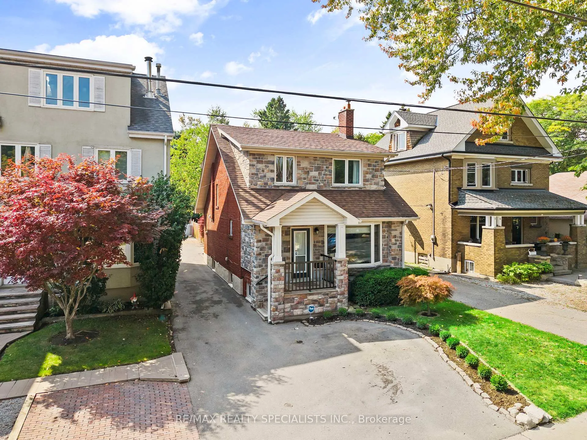 Photo 2 of 50 Albert Avenue, Etobicoke, Mimico — HOMEH