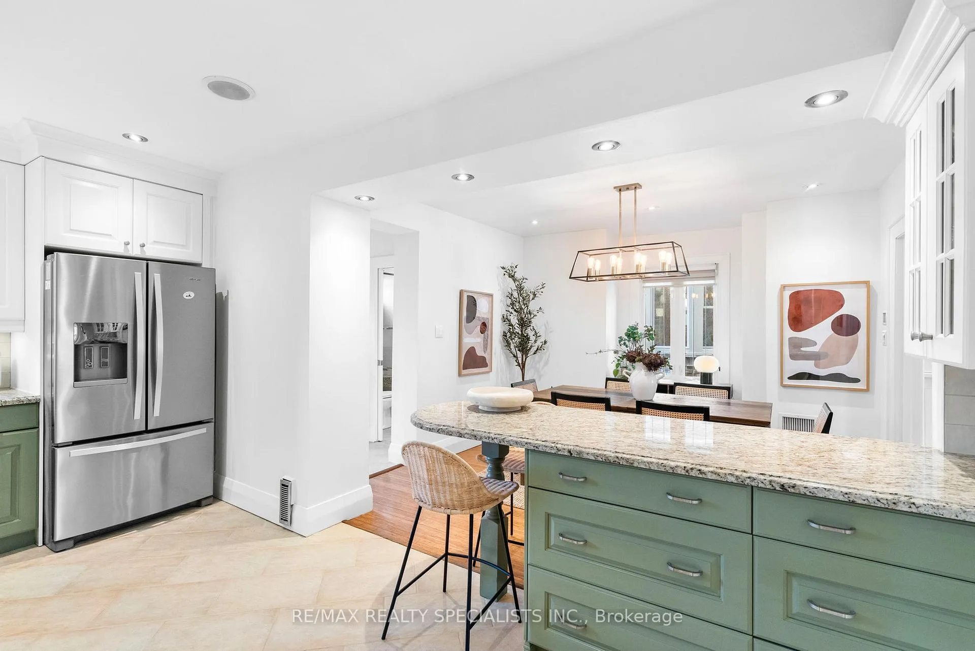 Photo 7 of 50 Albert Avenue, Etobicoke, Mimico — HOMEH