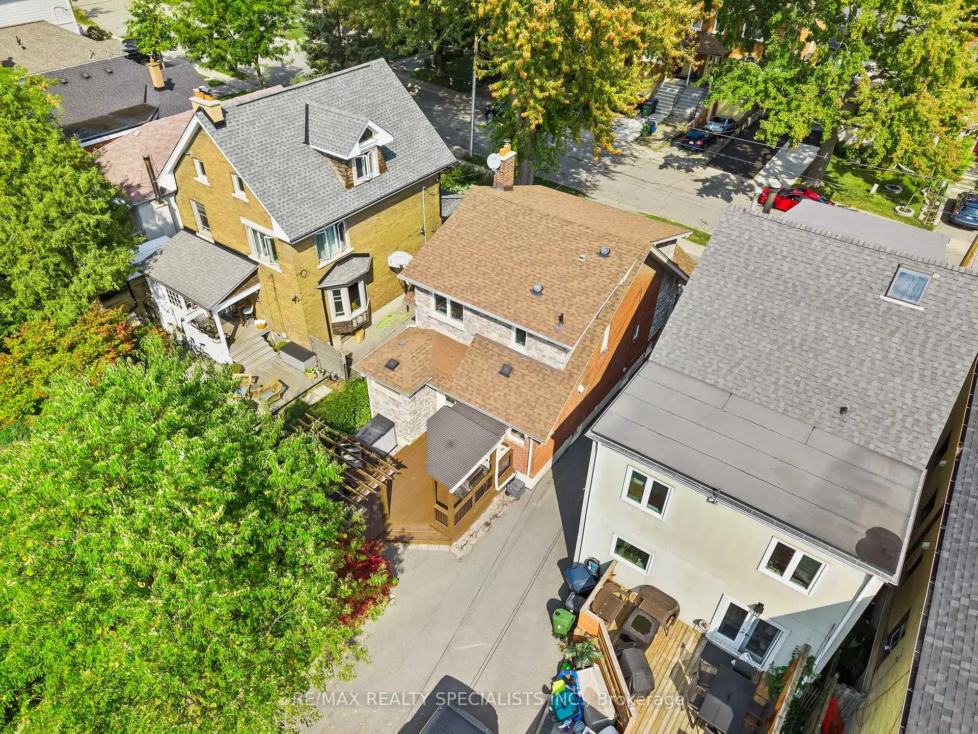 Photo 49 of 50 Albert Avenue, Etobicoke, Mimico — HOMEH