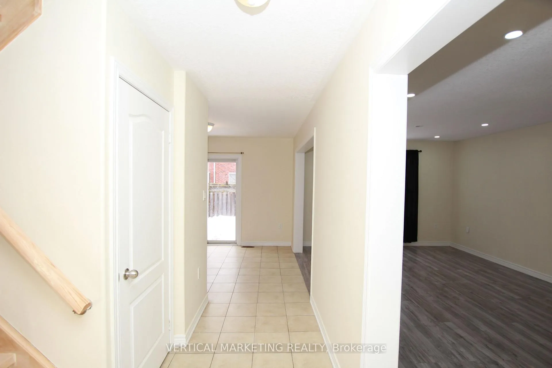 Photo 17 of 35 Buchanan Drive, New Tecumseth, Alliston — HOMEH