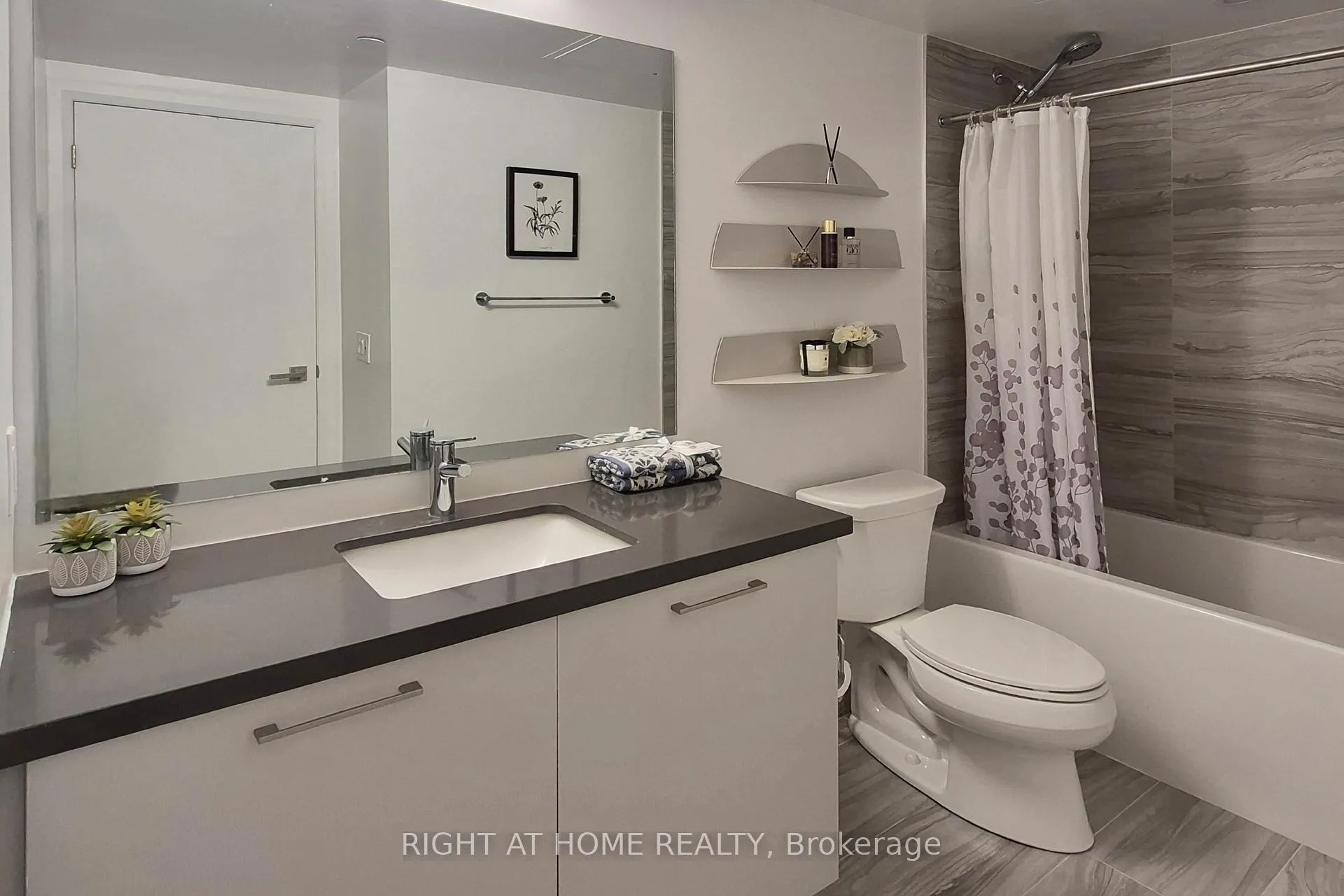 Photo 14 of Unit 319, 33 Frederick Todd Way W, Toronto, Leaside — HOMEH