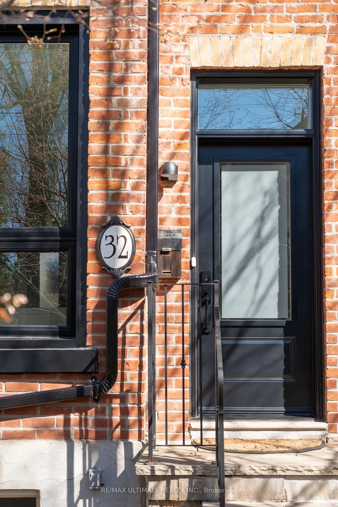 Photo 29 of 32 Lindsey Avenue, Toronto, Dufferin Grove — HOMEH