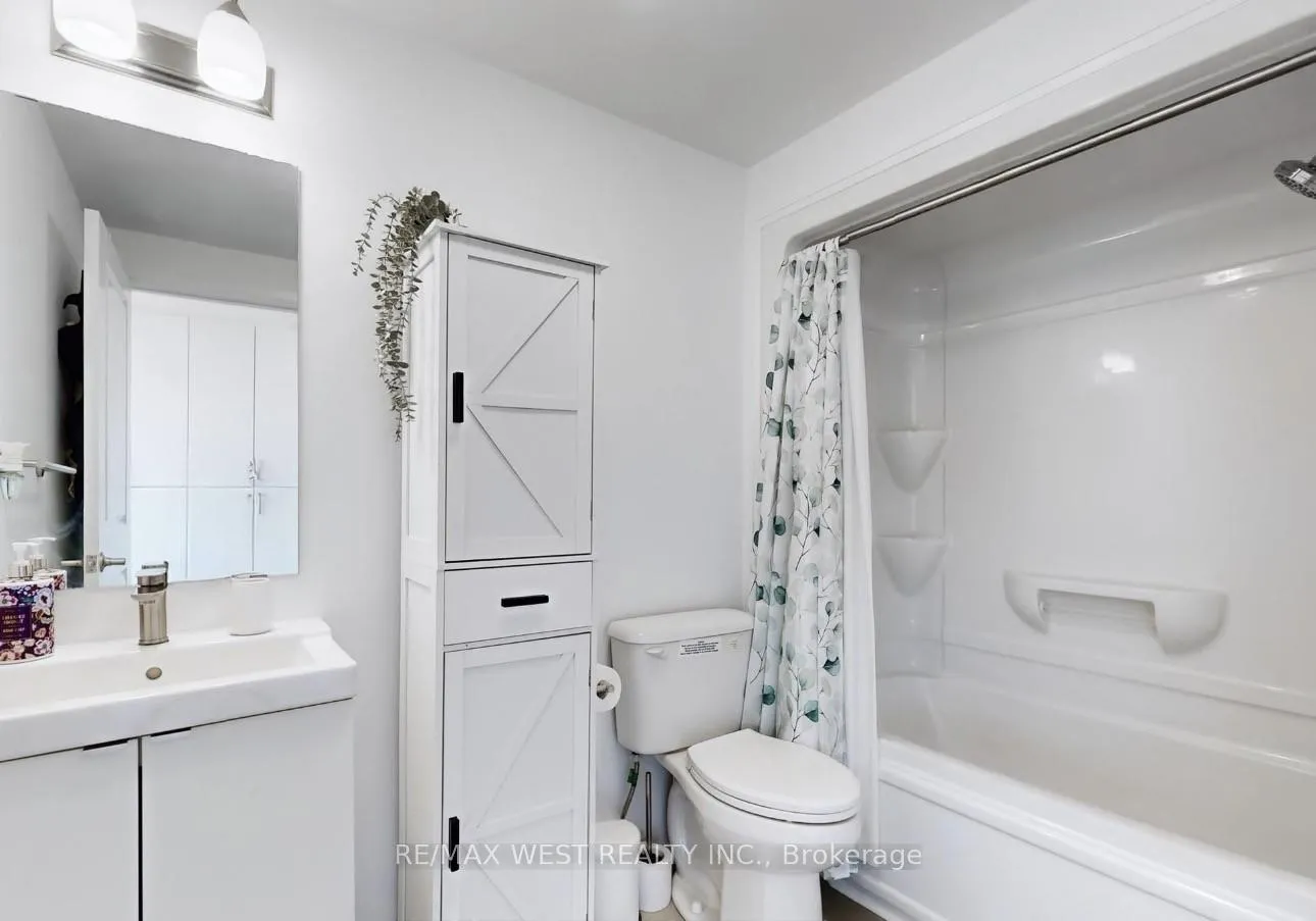 Photo 6 of 1900 Simcoe St Street N, Oshawa, Samac — HOMEH
