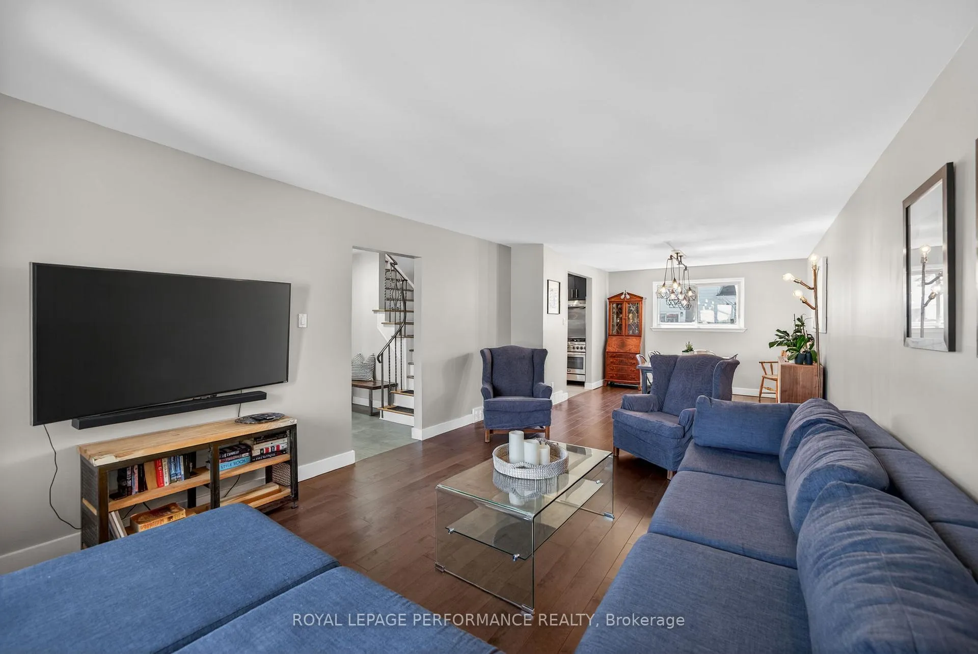 Photo 6 of 31 Northpark Drive, Ottawa, Blackburn Hamlet — HOMEH