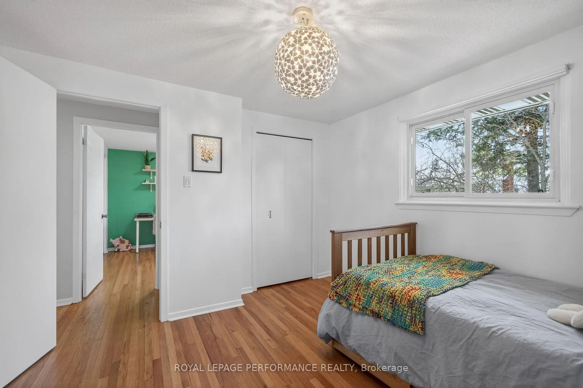 Photo 29 of 31 Northpark Drive, Ottawa, Blackburn Hamlet — HOMEH