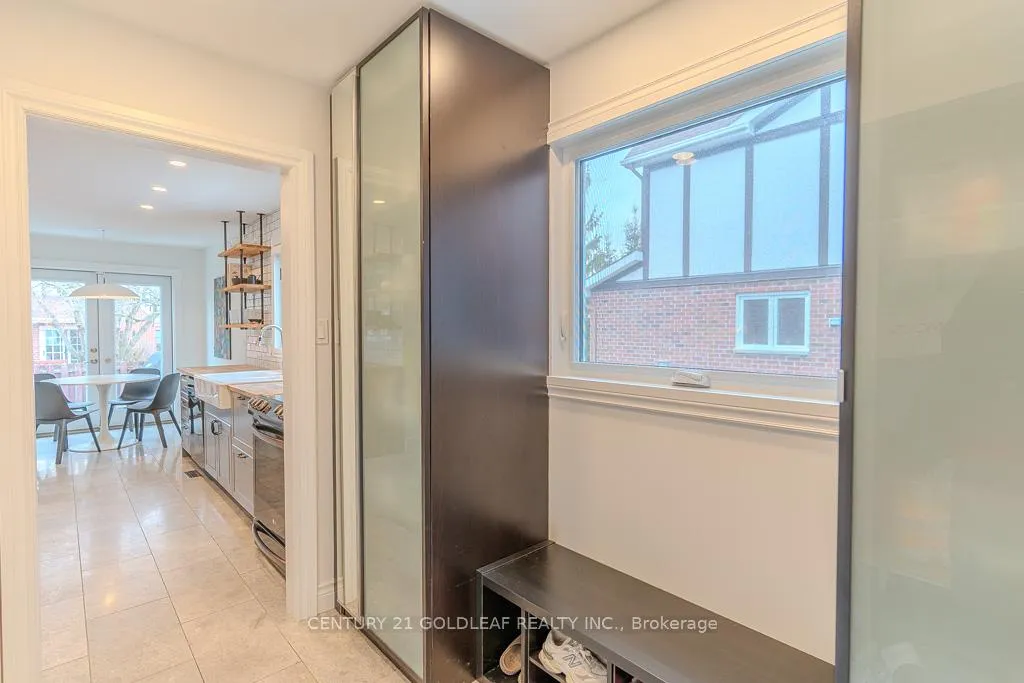 Photo 14 of 6 Pemberton Crescent, Ottawa, Manordale — HOMEH