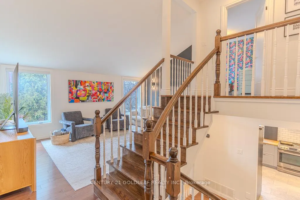 Photo 23 of 6 Pemberton Crescent, Ottawa, Manordale — HOMEH