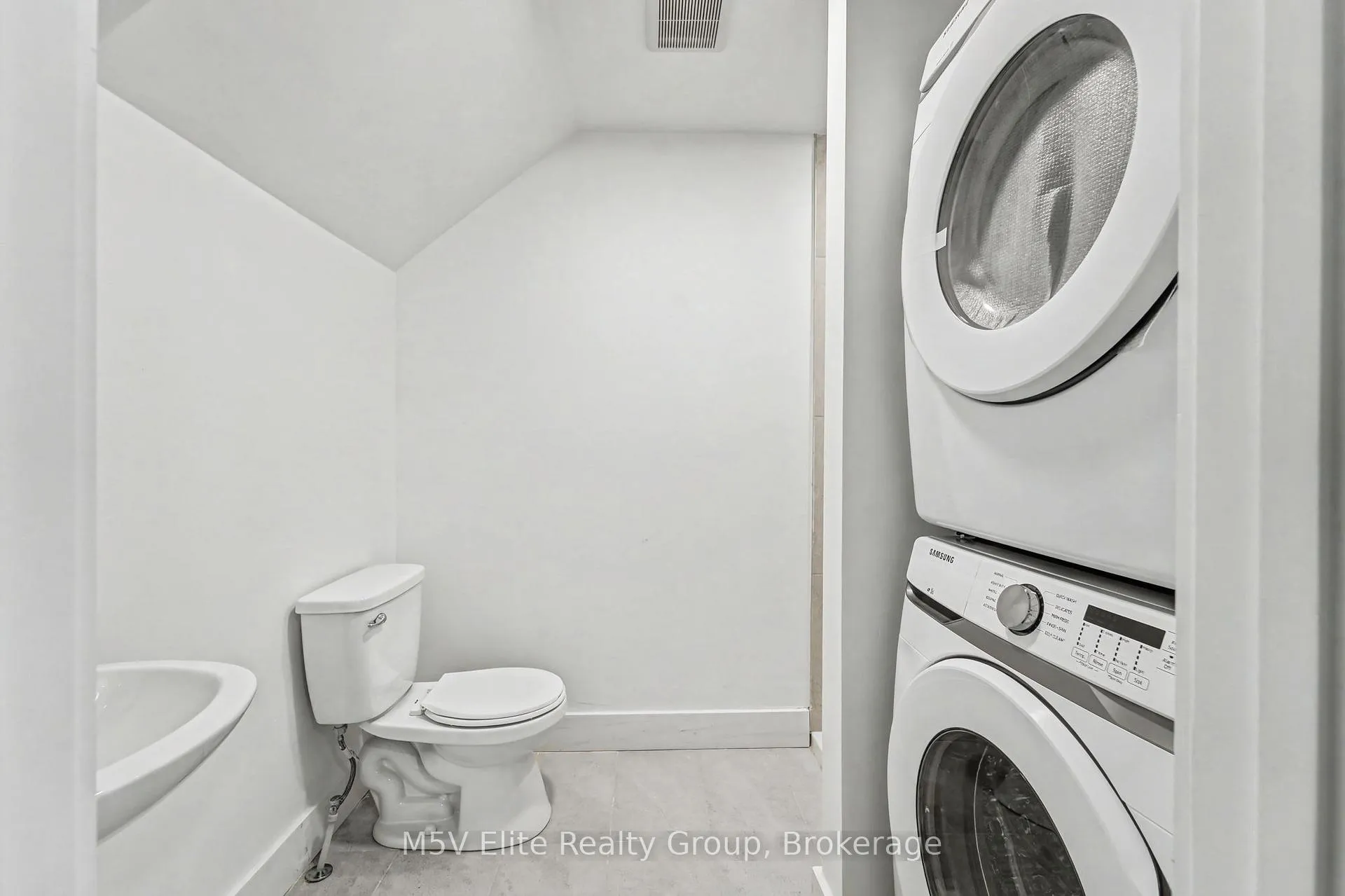 Photo 10 of Unit 119, 6638 McLeod Road, Niagara Falls, Arad/Fallsview — HOMEH