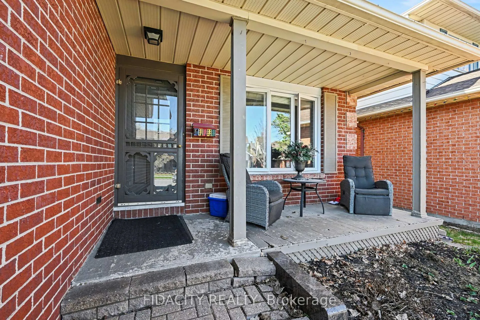 Photo 2 of 117 Beechfern Drive, Ottawa, Stittsville (Central) — HOMEH