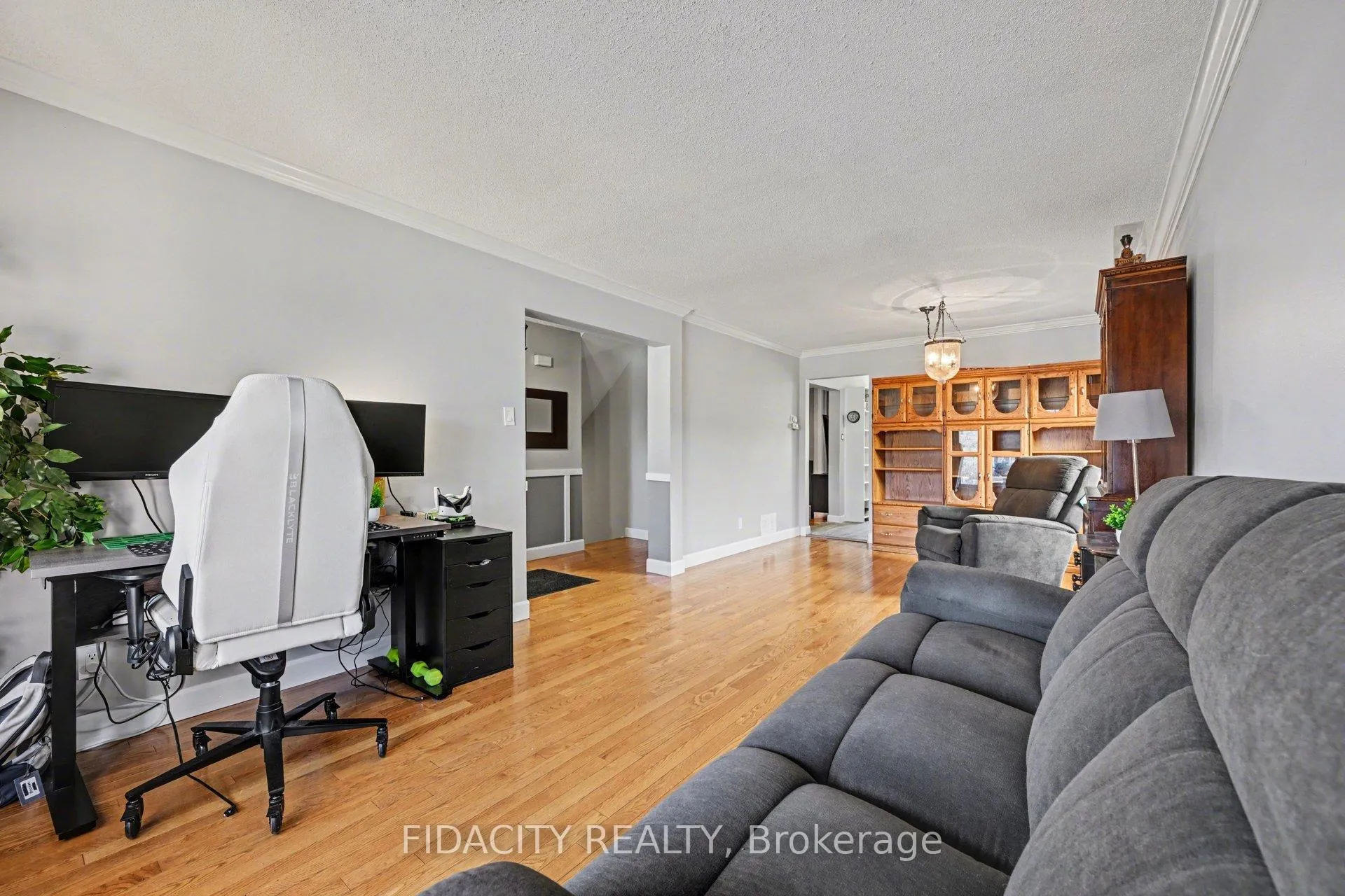 Photo 4 of 117 Beechfern Drive, Ottawa, Stittsville (Central) — HOMEH