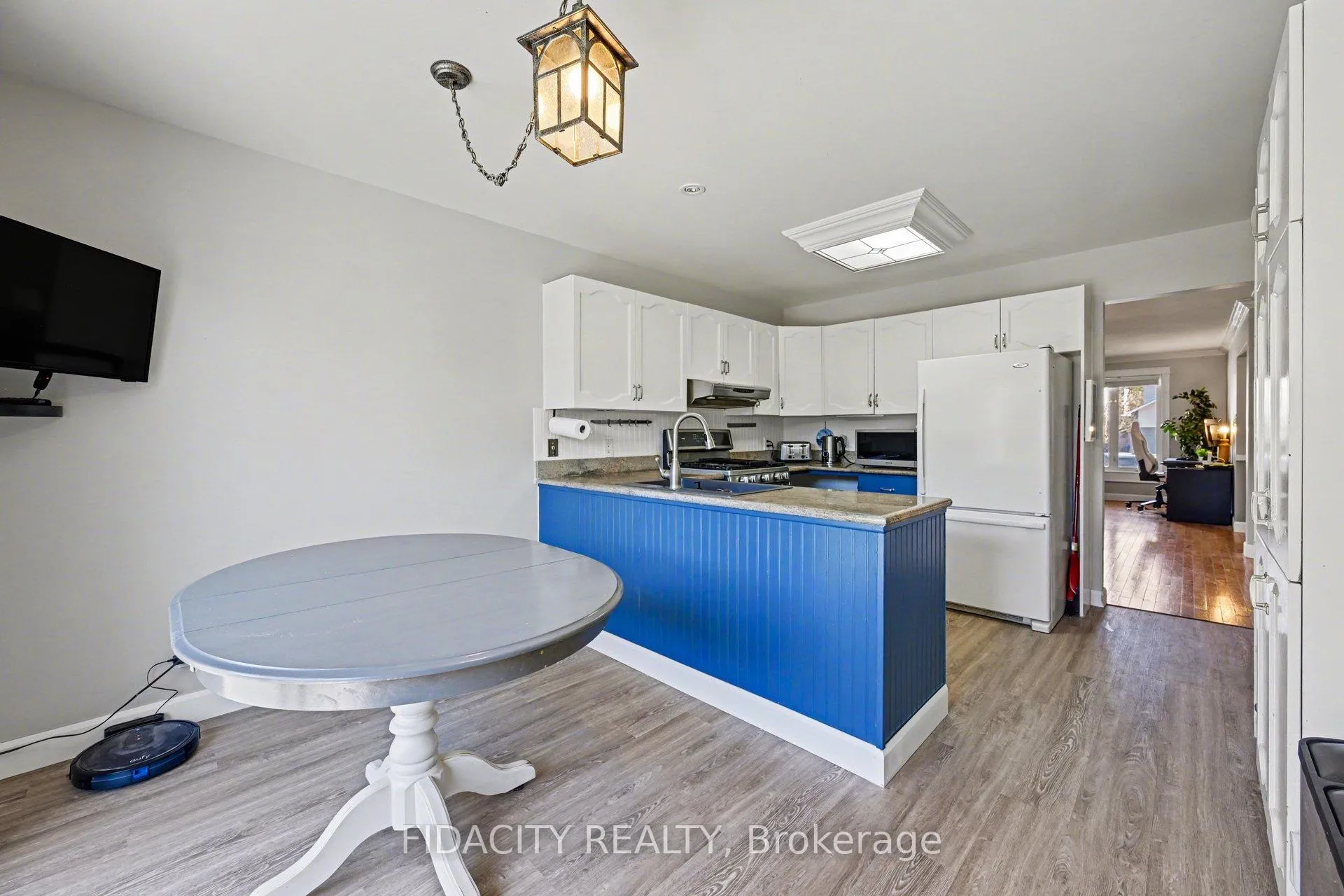 Photo 7 of 117 Beechfern Drive, Ottawa, Stittsville (Central) — HOMEH