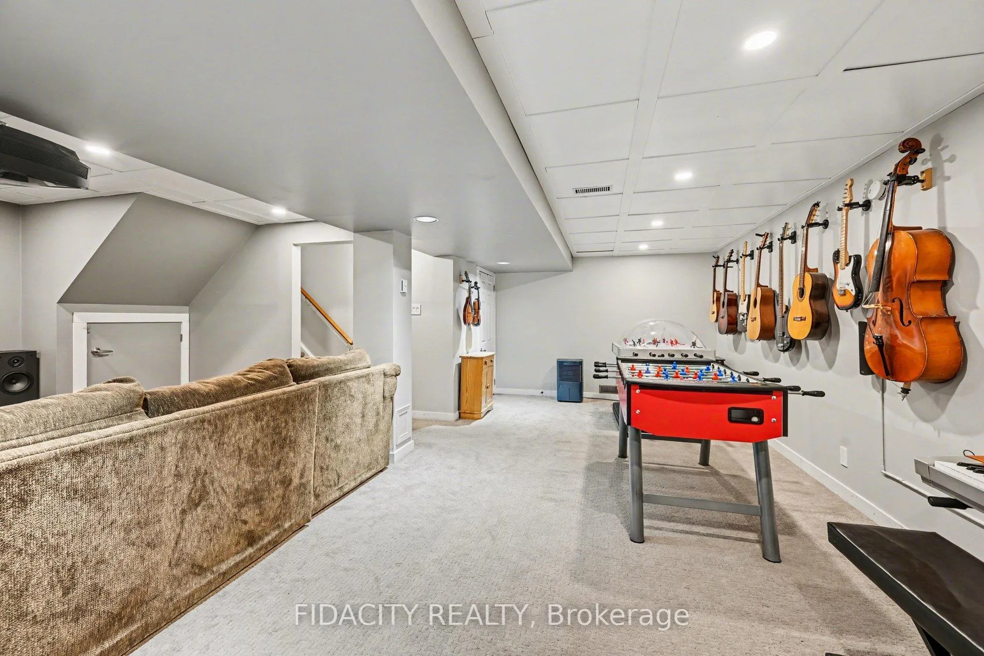 Photo 19 of 117 Beechfern Drive, Ottawa, Stittsville (Central) — HOMEH