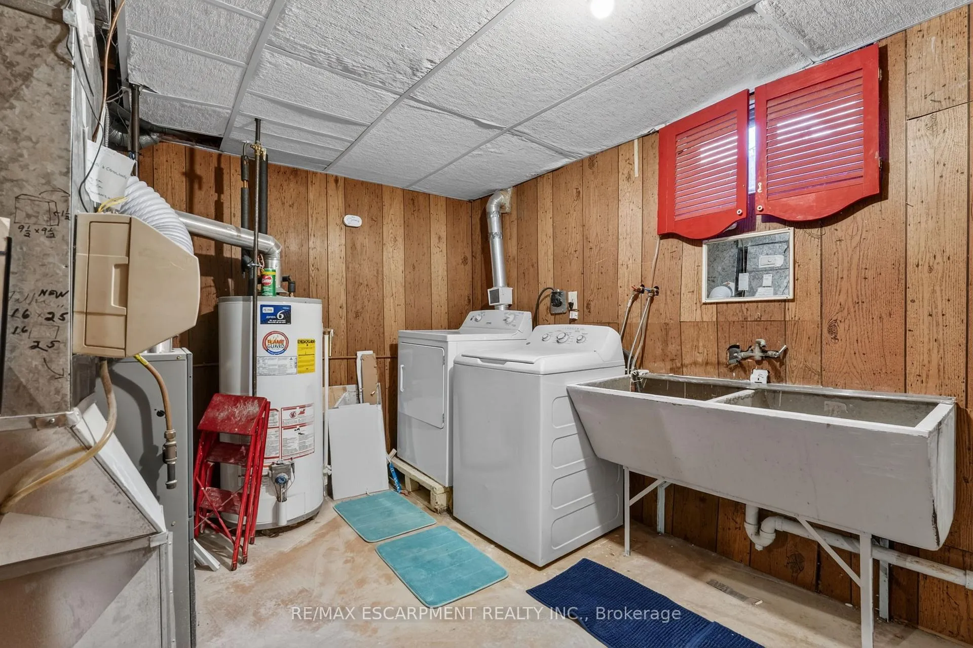 Photo 29 of 13 Cascade Court, St. Catharines, Secord Woods — HOMEH