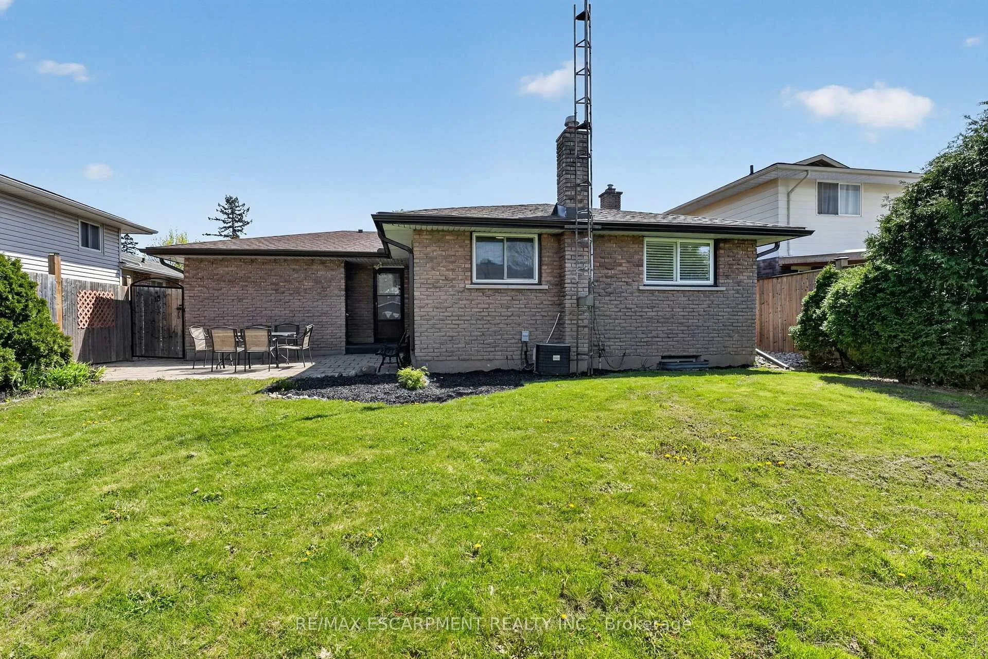 Photo 33 of 13 Cascade Court, St. Catharines, Secord Woods — HOMEH