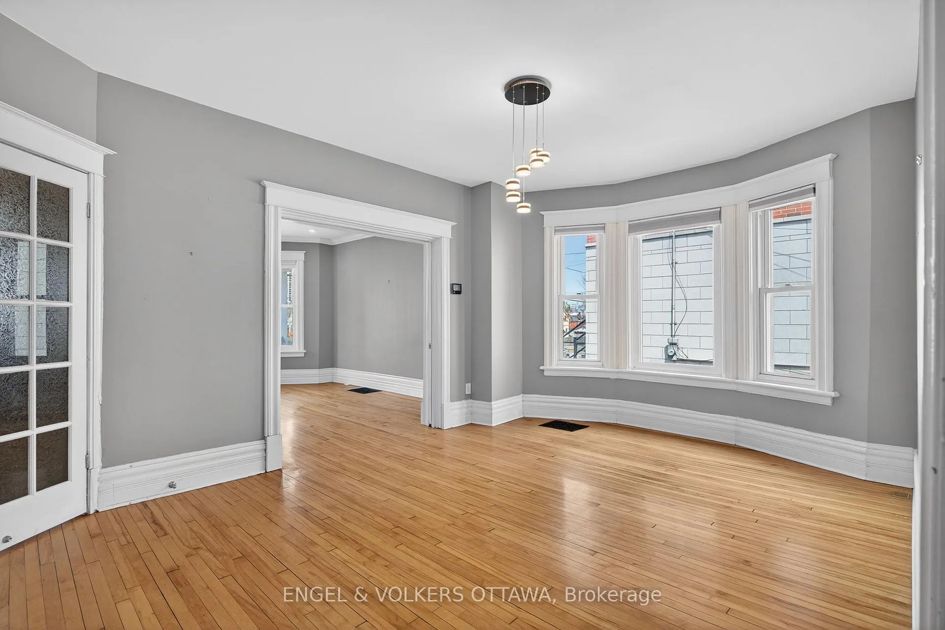 Photo 5 of 434 Byron Avenue, Ottawa, Westboro/Hampton Park — HOMEH