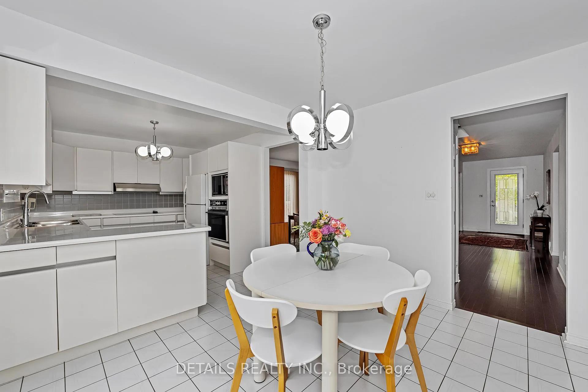 Photo 8 of 1020 Ambleside Crescent, Kingston, North of Taylor-Kidd Blvd — HOMEH