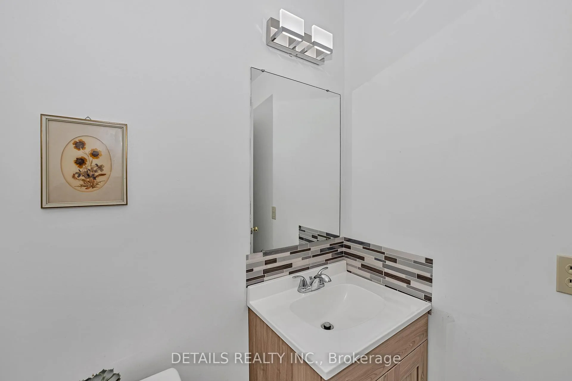 Photo 16 of 1020 Ambleside Crescent, Kingston, North of Taylor-Kidd Blvd — HOMEH