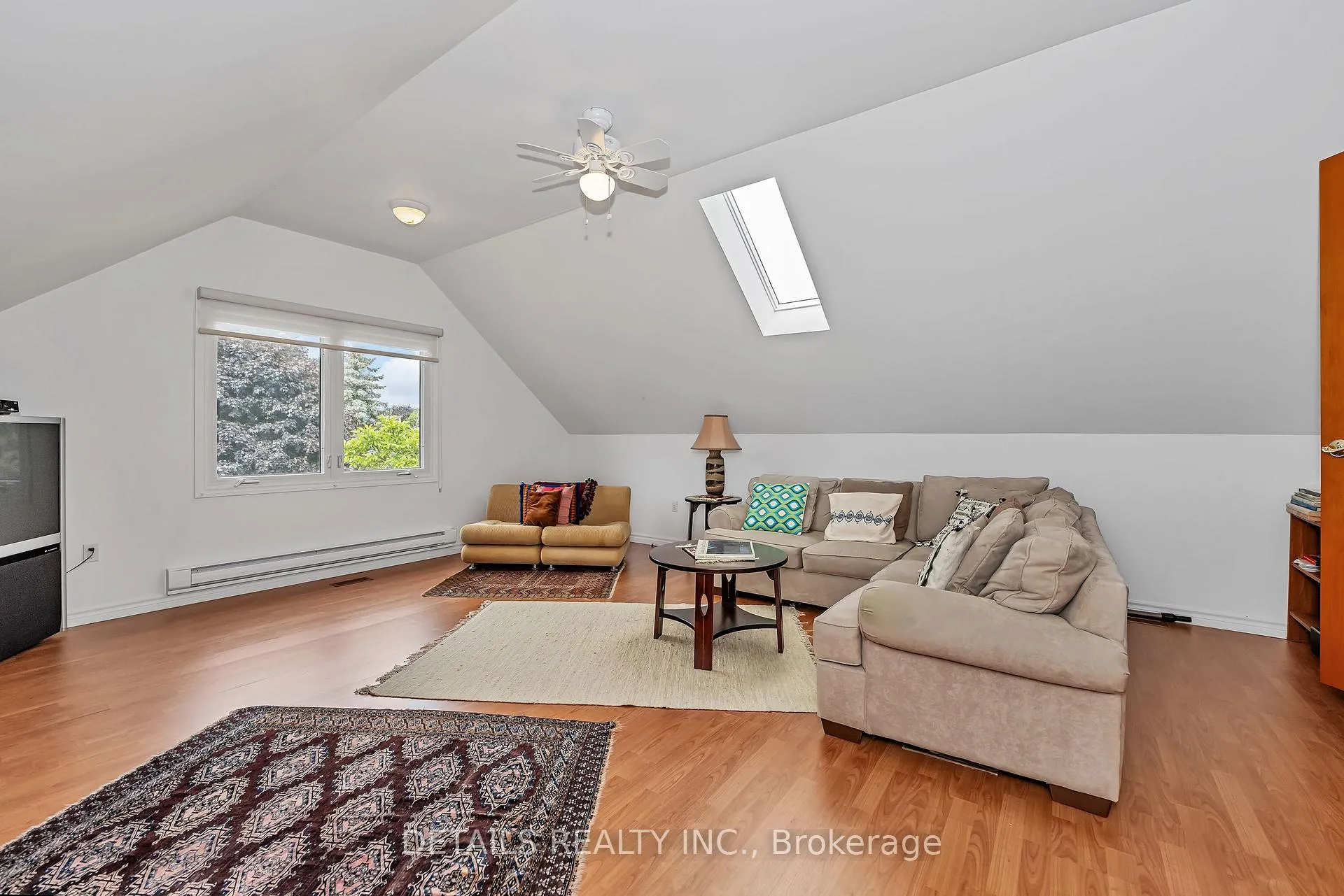 Photo 27 of 1020 Ambleside Crescent, Kingston, North of Taylor-Kidd Blvd — HOMEH