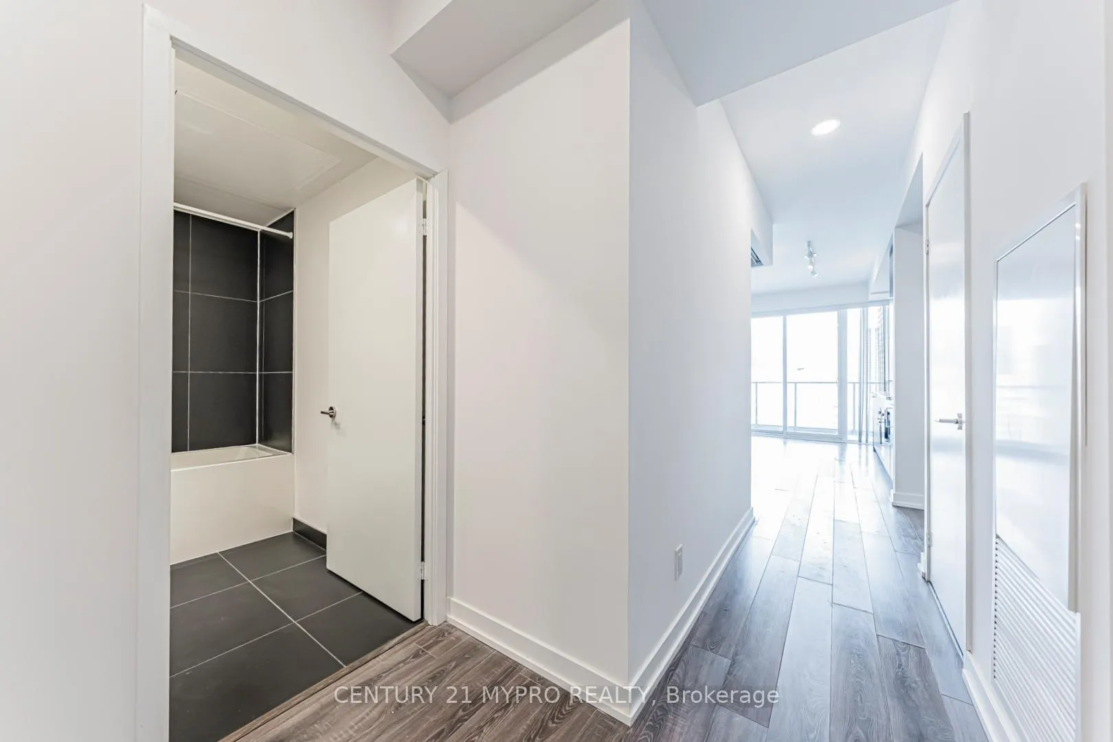 Photo 21 of Unit 2320, 20 Edward Street, Toronto, Bay Street Corridor — HOMEH