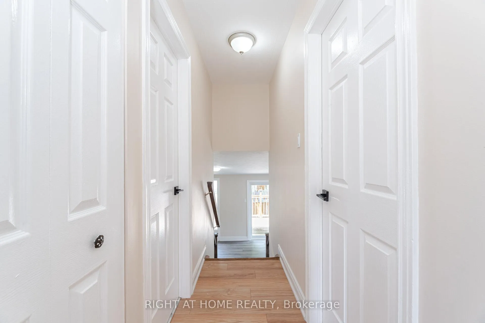 Photo 18 of 50 Albemarle Street, Brantford — HOMEH