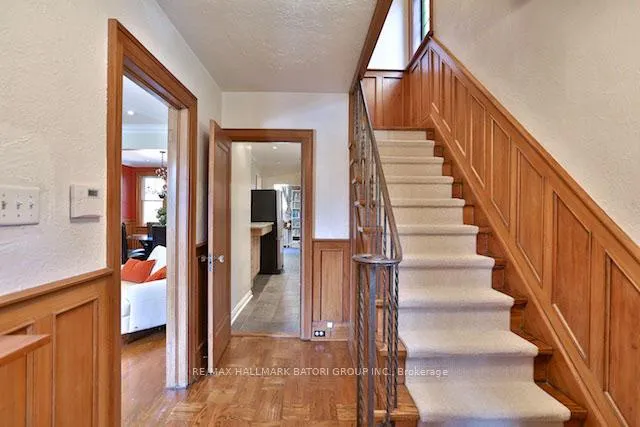 Photo 11 of 76 Willowbank Boulevard, Toronto, Lawrence Park South — HOMEH