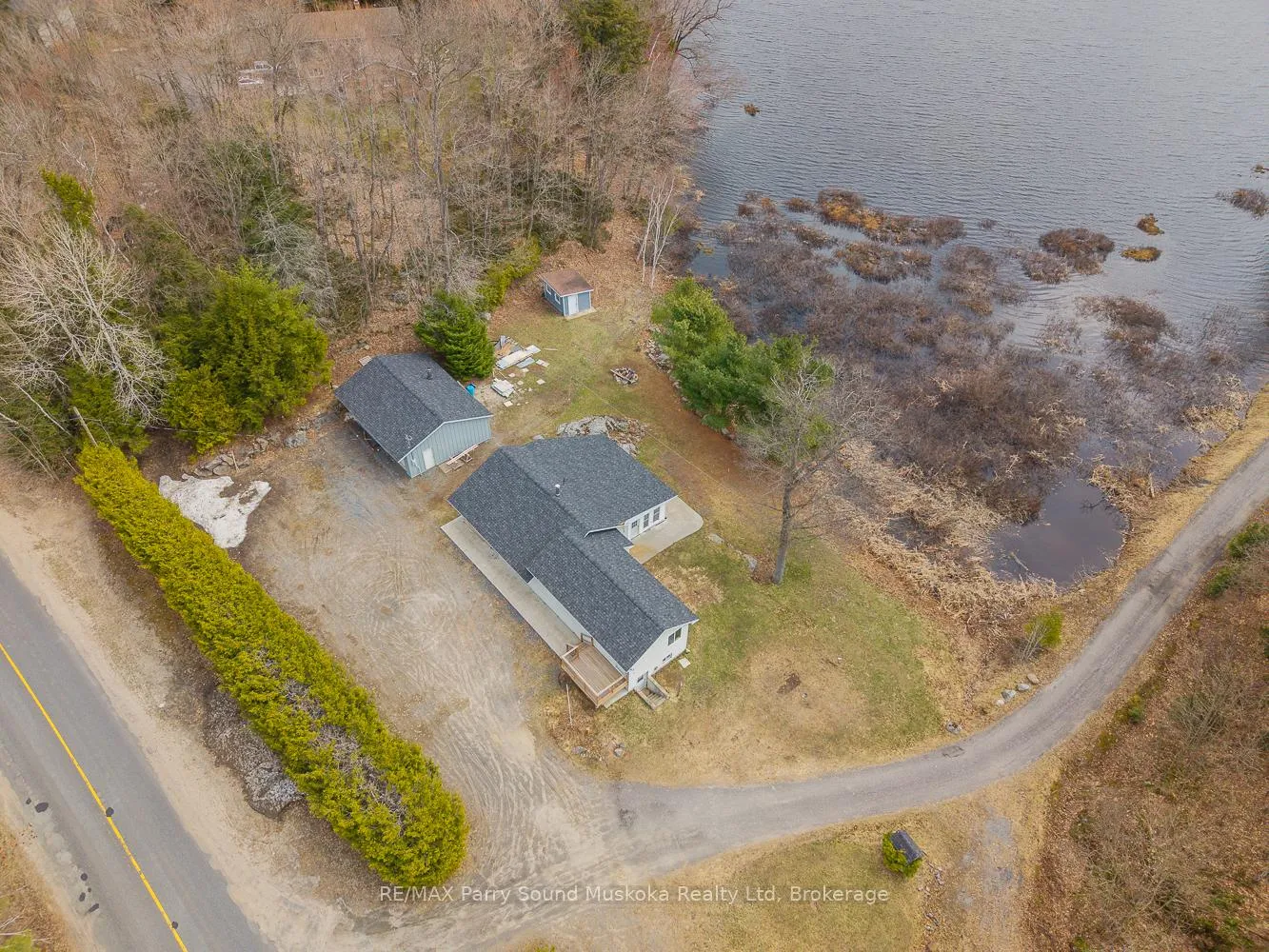Photo 5 of 92 Blue Lake Road, Seguin — HOMEH