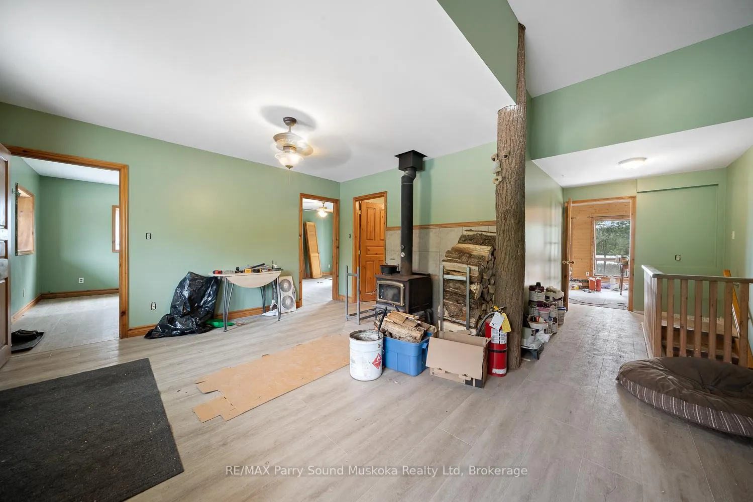 Photo 10 of 92 Blue Lake Road, Seguin — HOMEH