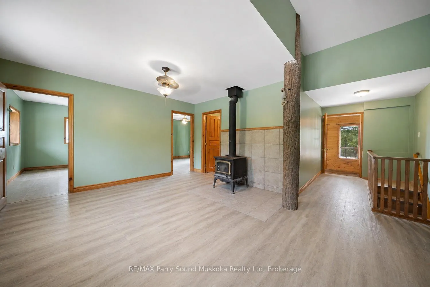 Photo 11 of 92 Blue Lake Road, Seguin — HOMEH