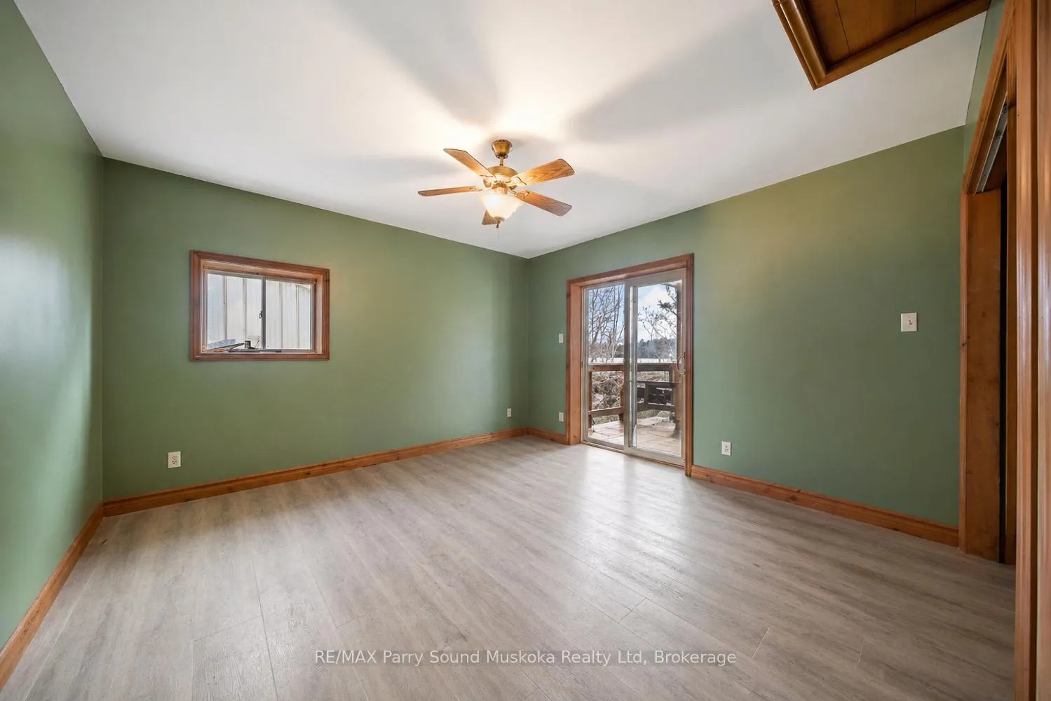Photo 17 of 92 Blue Lake Road, Seguin — HOMEH