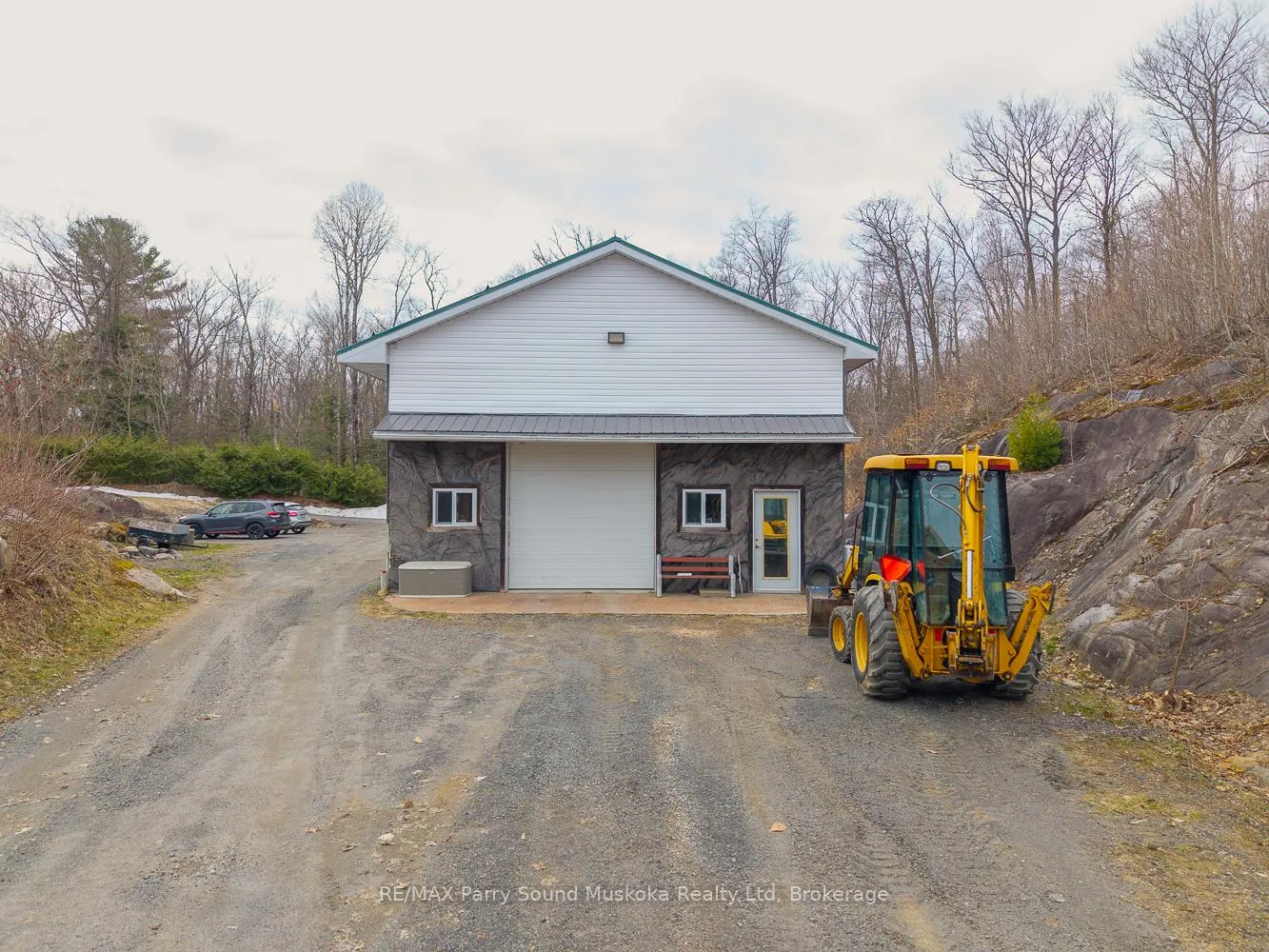Photo 31 of 92 Blue Lake Road, Seguin — HOMEH