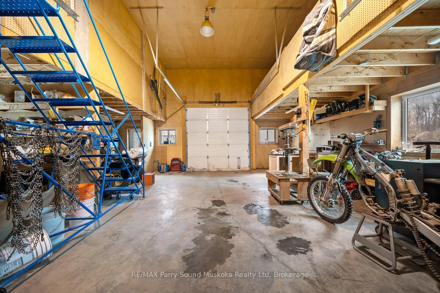 Photo 37 of 92 Blue Lake Road, Seguin — HOMEH