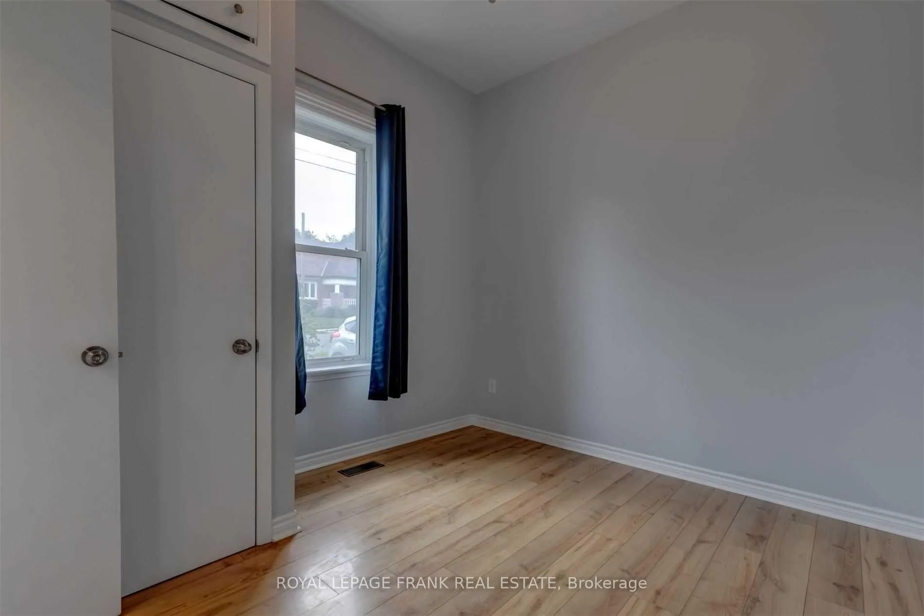 Photo 12 of 591 Park Street N, Peterborough, Town Ward 3 — HOMEH