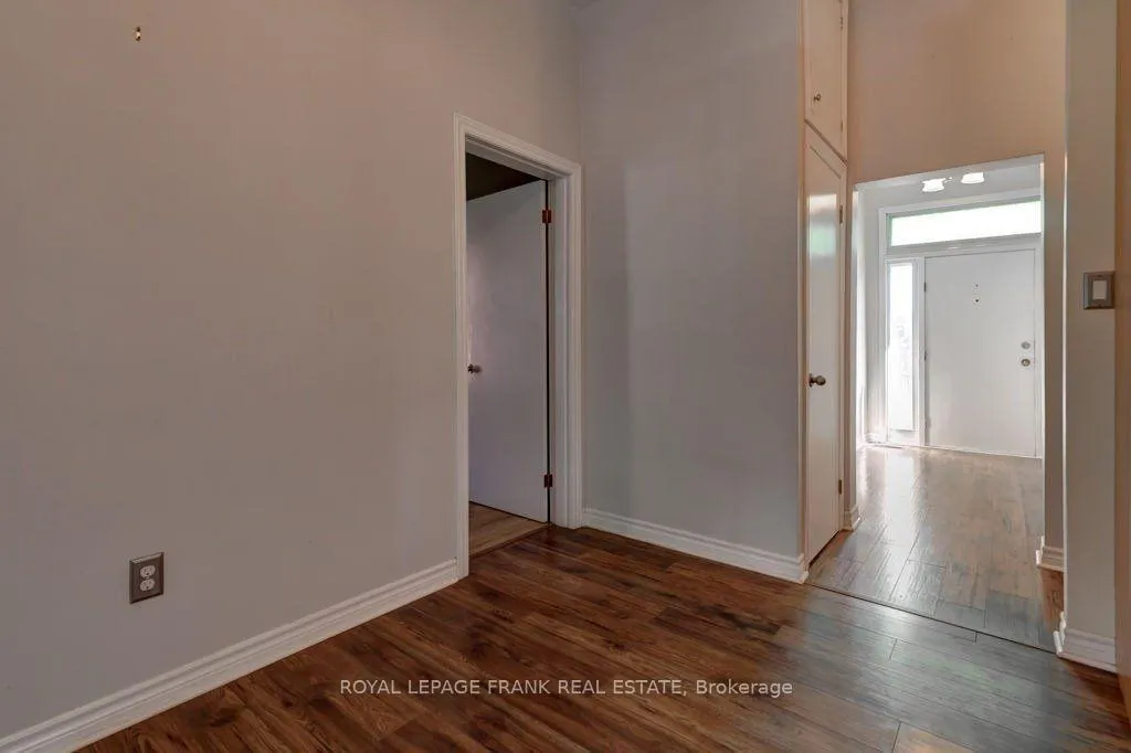 Photo 17 of 591 Park Street N, Peterborough, Town Ward 3 — HOMEH