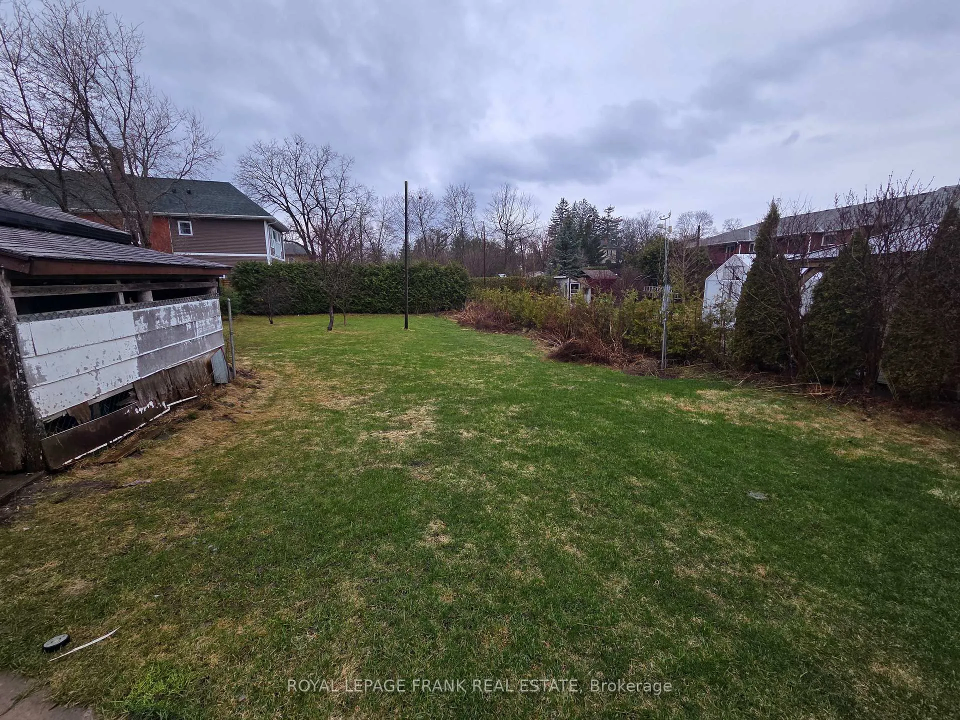 Photo 23 of 591 Park Street N, Peterborough, Town Ward 3 — HOMEH