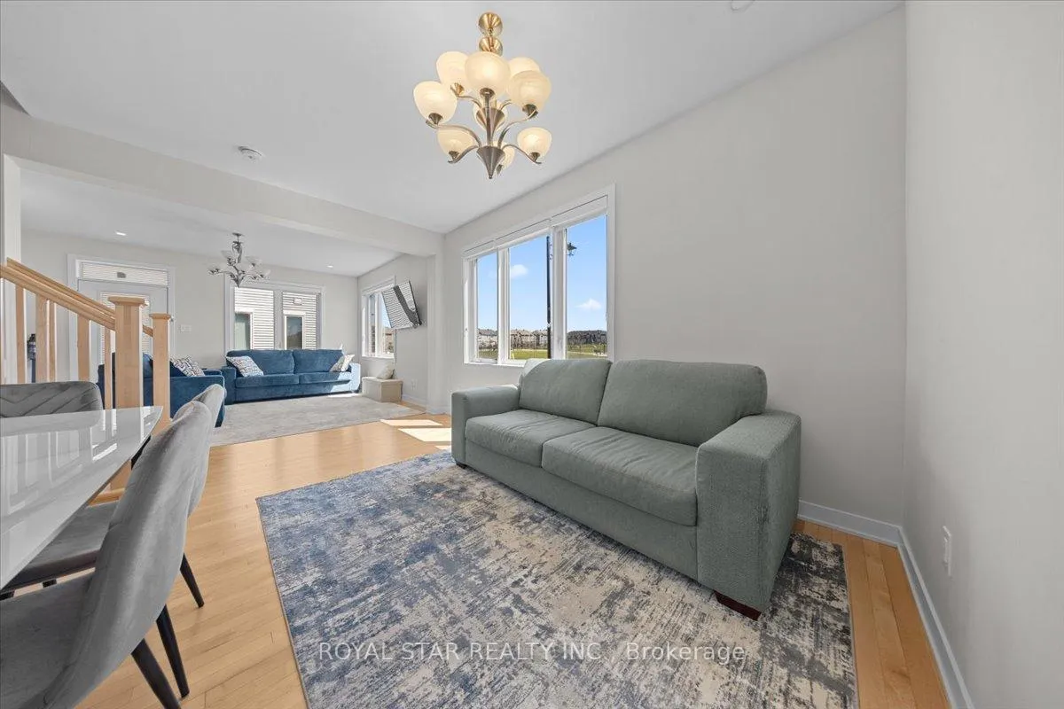 Photo 6 of 2021 Elevation Road, Ottawa, Barrhaven - Half Moon Bay — HOMEH