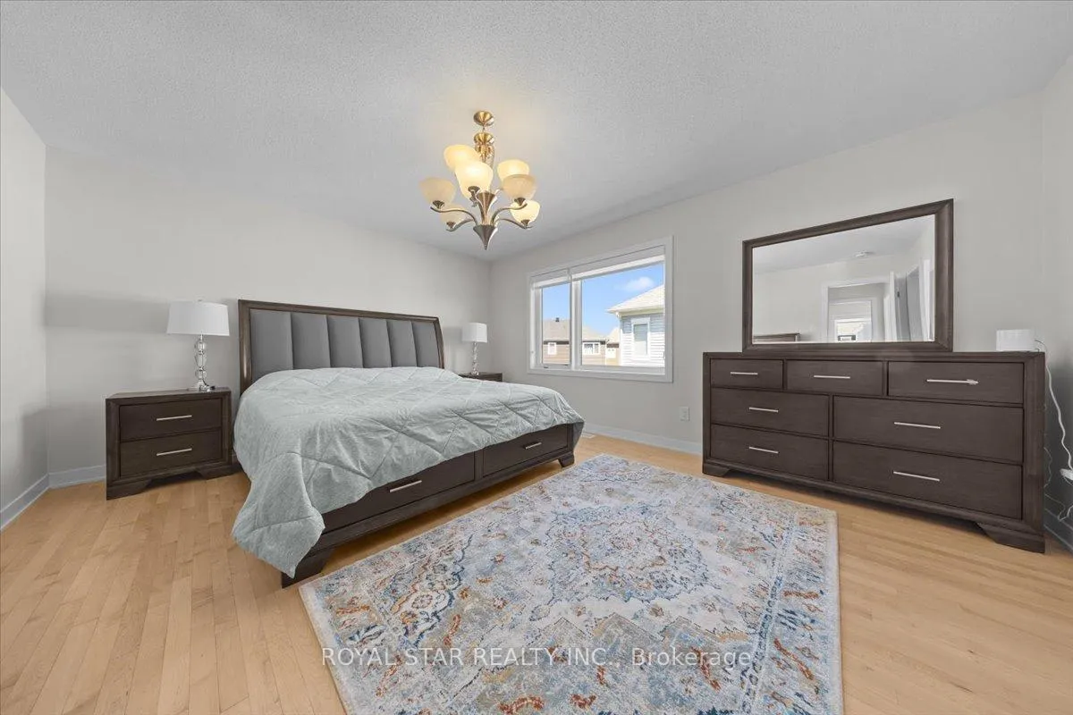 Photo 13 of 2021 Elevation Road, Ottawa, Barrhaven - Half Moon Bay — HOMEH