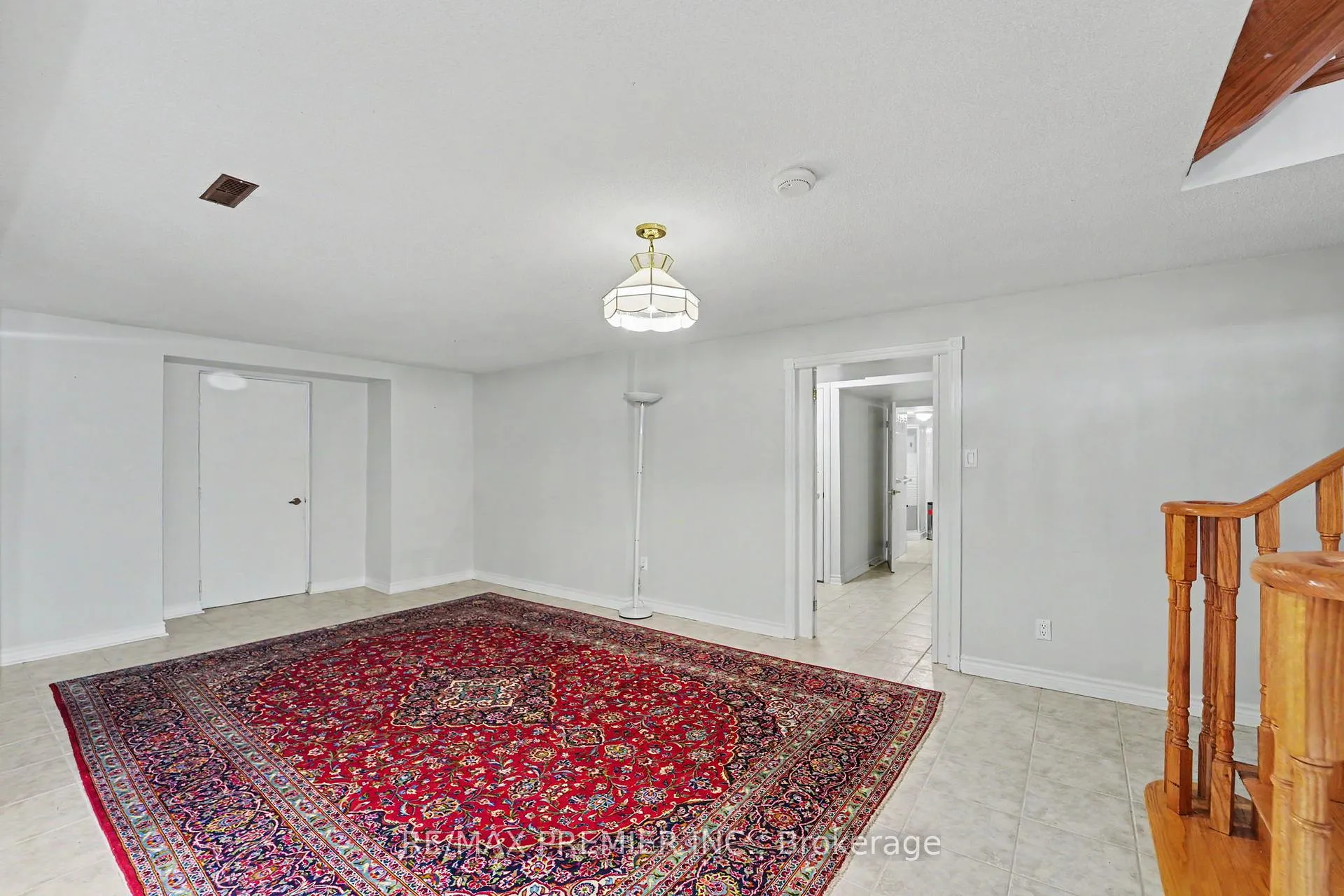 Photo 34 of 112 Bourbon Street, Vaughan, East Woodbridge — HOMEH