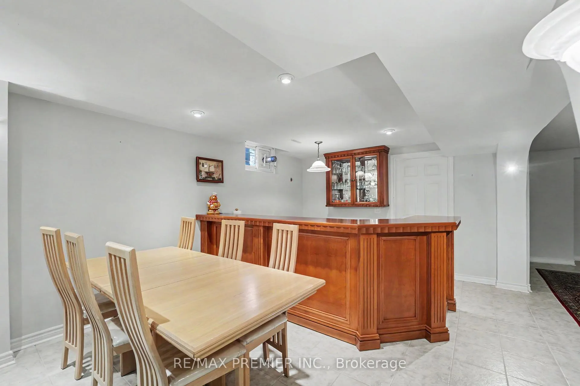 Photo 38 of 112 Bourbon Street, Vaughan, East Woodbridge — HOMEH