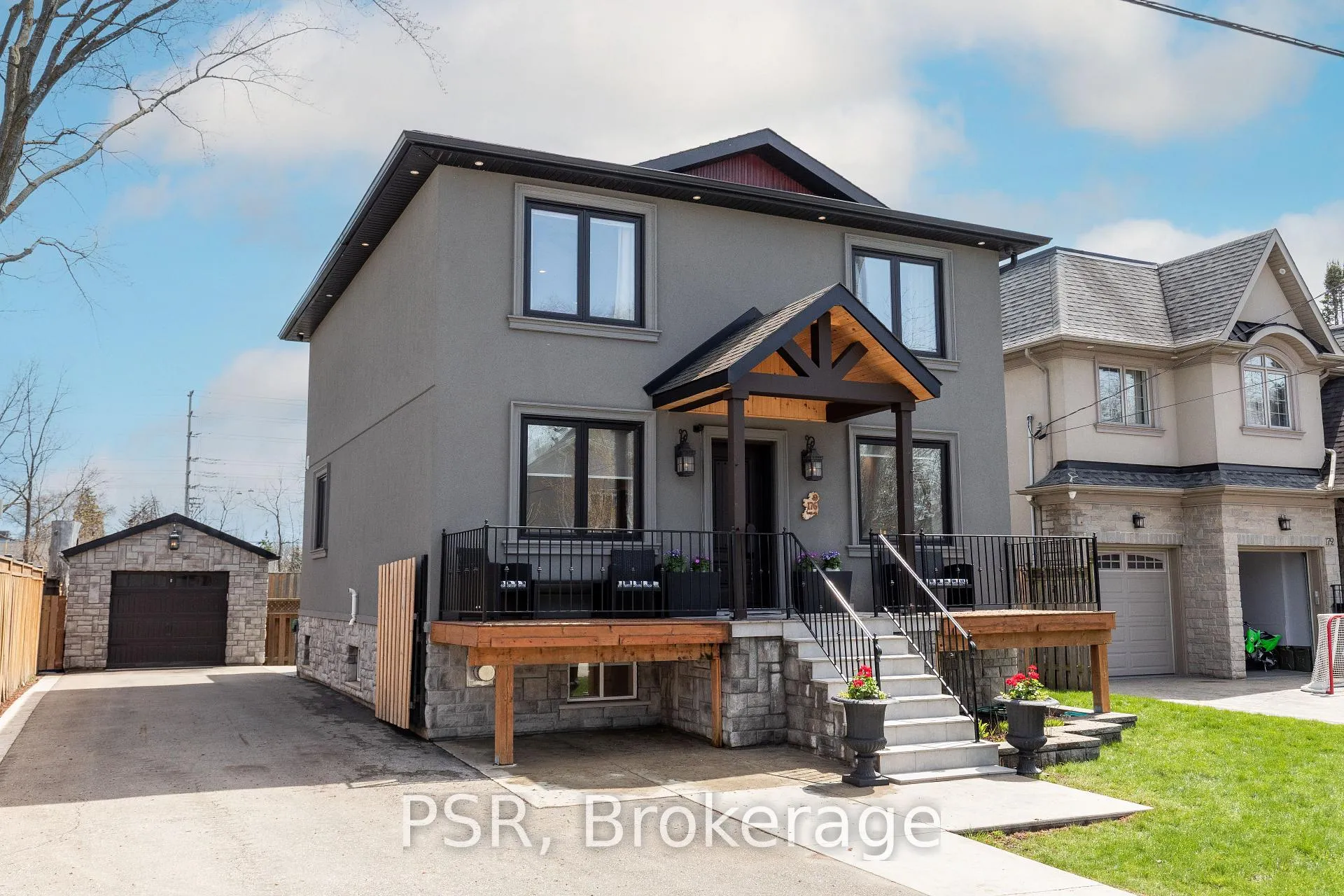Photo 1 of 176 Troy Street, Mississauga, Mineola — HOMEH
