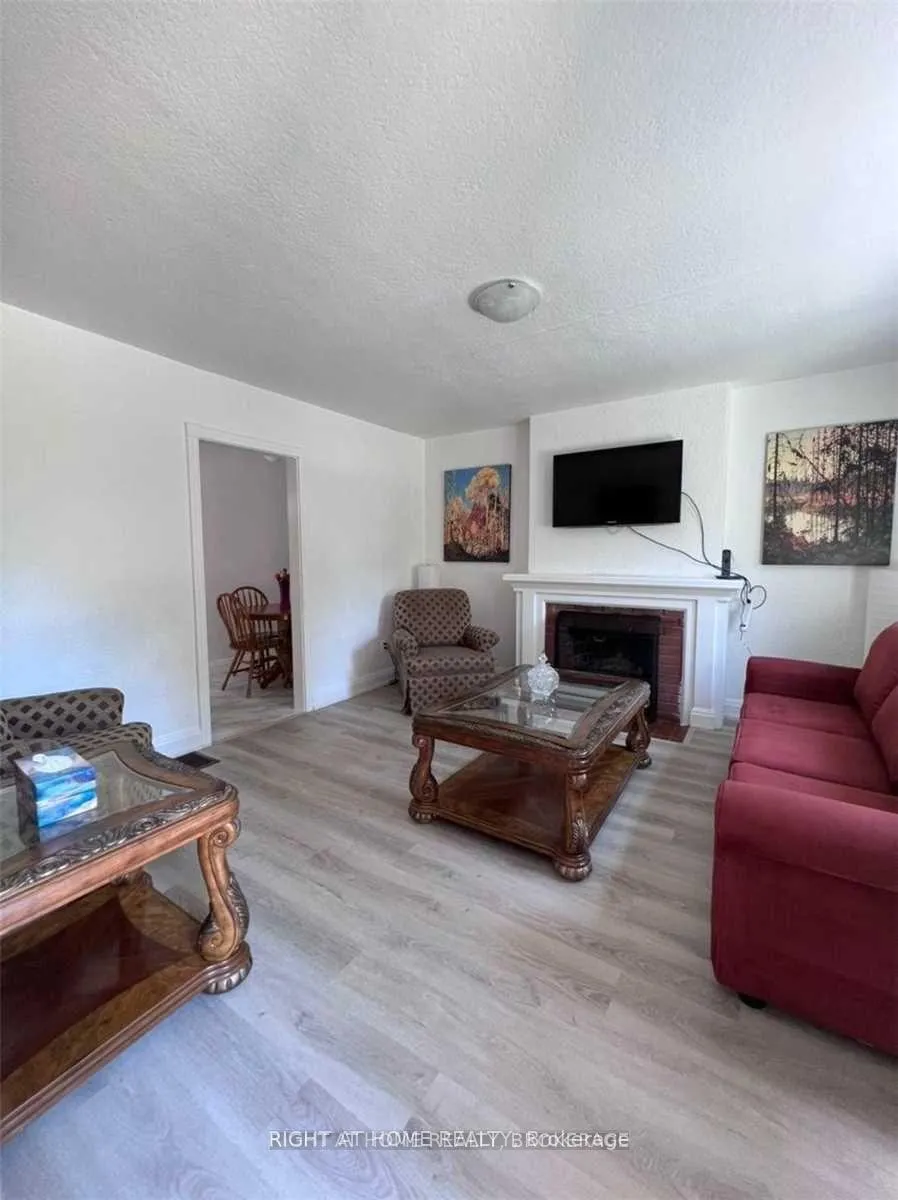 Photo 3 of 280 Woburn Avenue, Toronto, Lawrence Park North — HOMEH