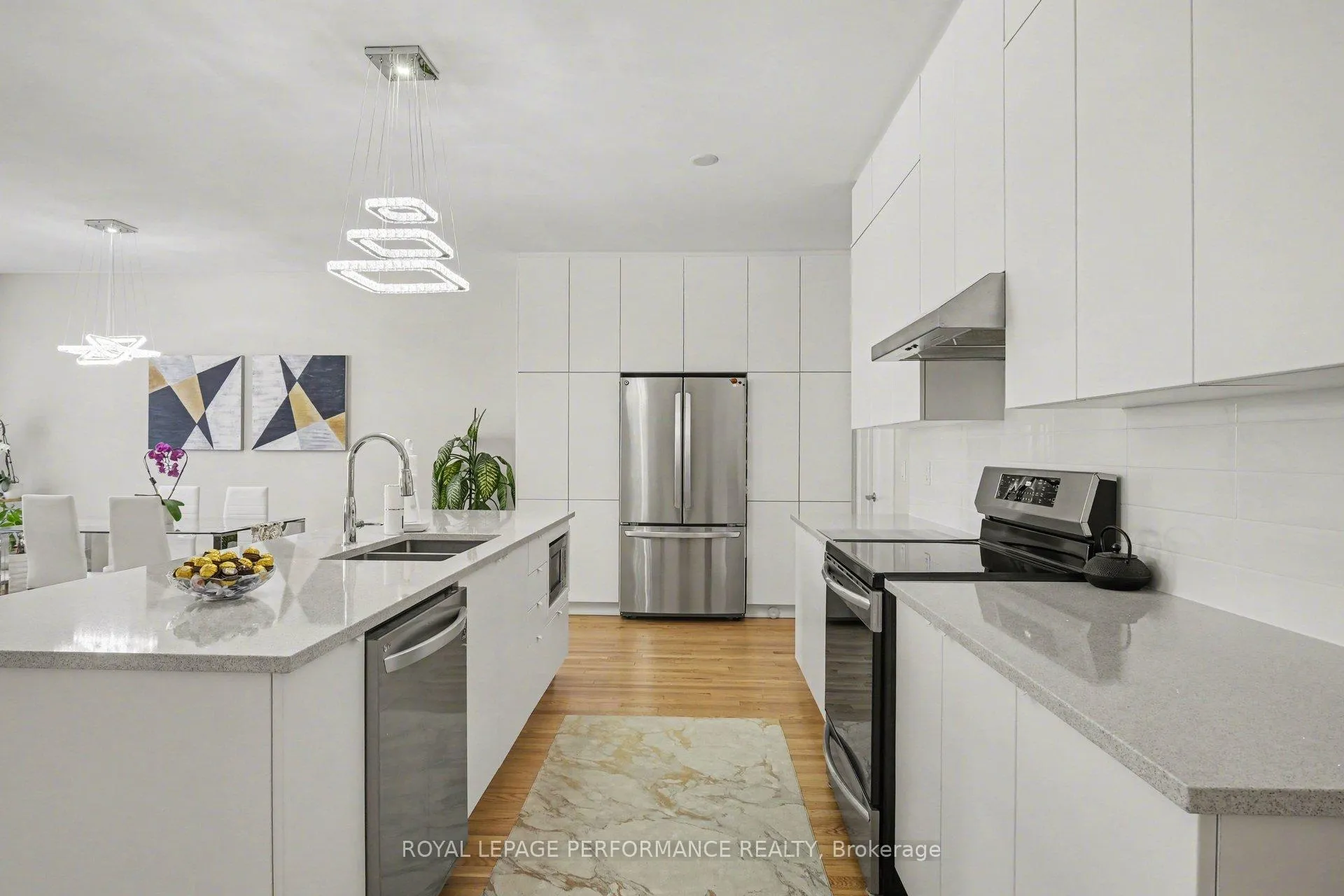 Photo 11 of 791 Coast Circle, Ottawa, Mahogany Community — HOMEH