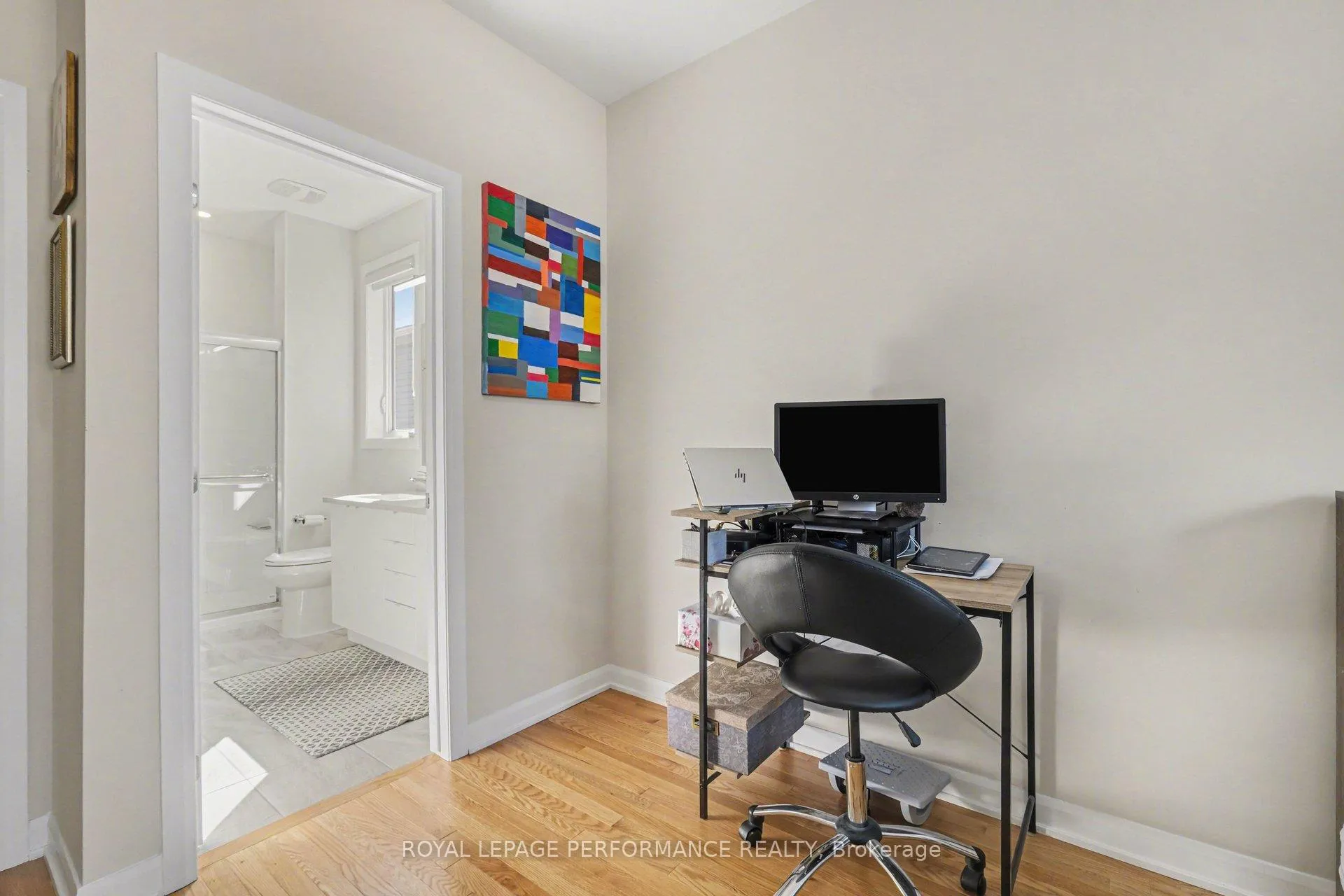 Photo 19 of 791 Coast Circle, Ottawa, Mahogany Community — HOMEH