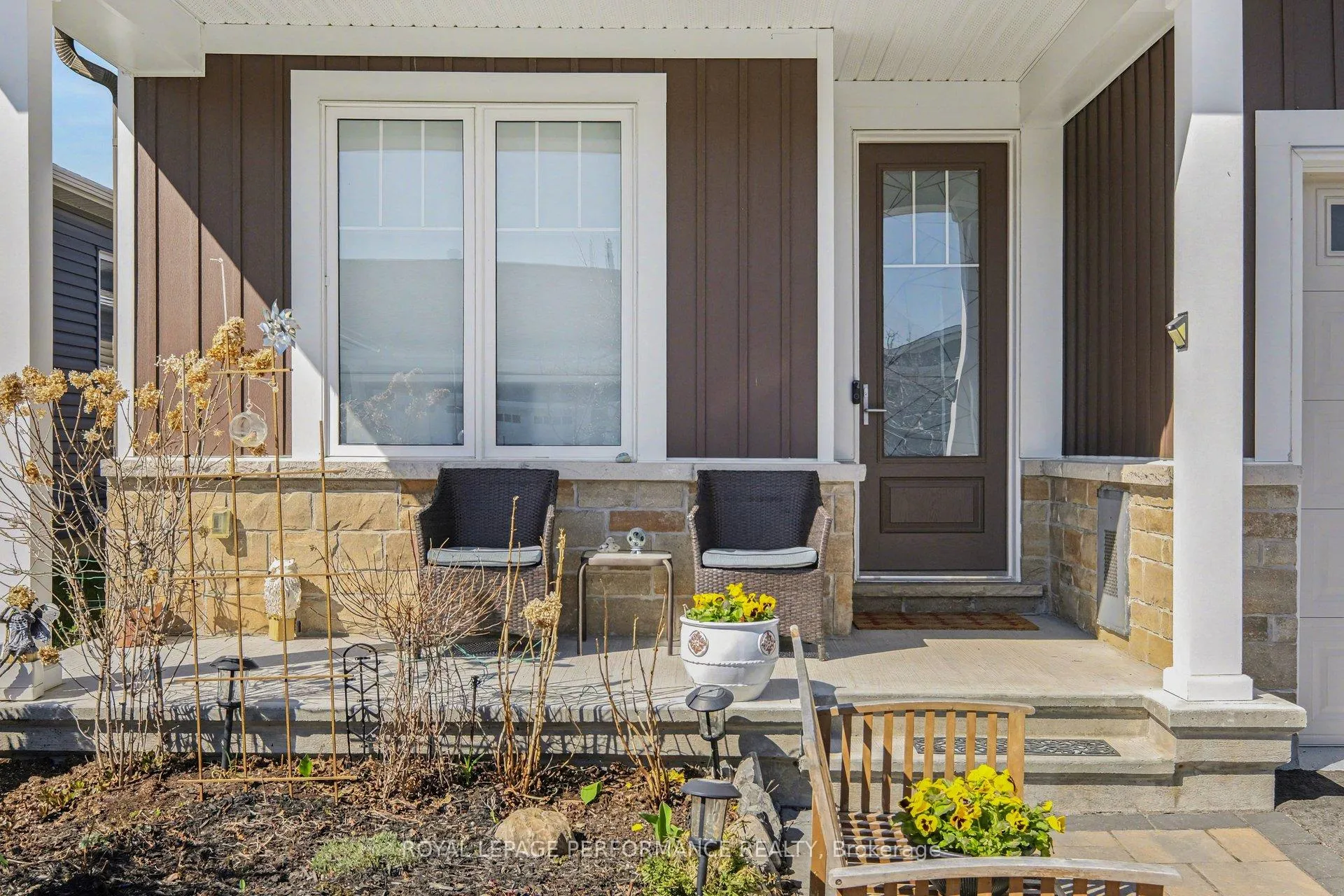 Photo 29 of 791 Coast Circle, Ottawa, Mahogany Community — HOMEH