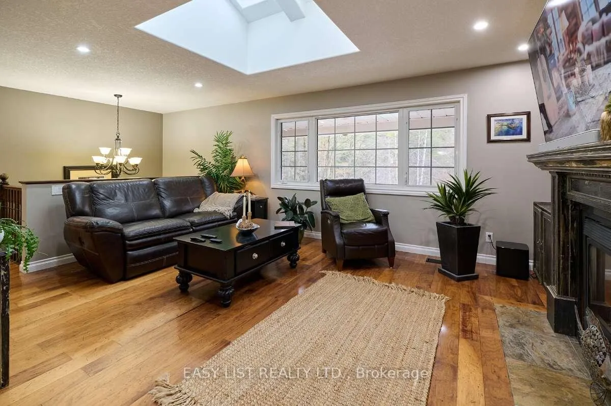Photo 9 of 1078 Berletts Road, Waterloo — HOMEH