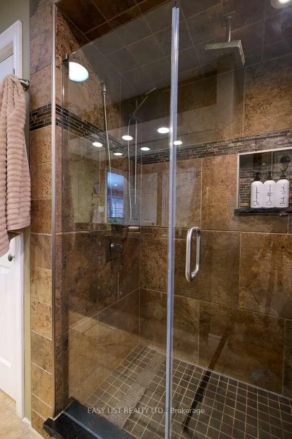 Photo 15 of 1078 Berletts Road, Waterloo — HOMEH