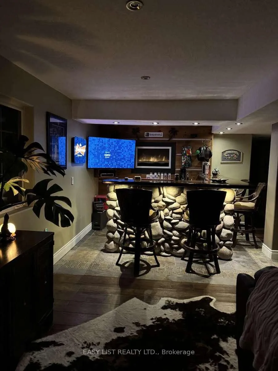 Photo 20 of 1078 Berletts Road, Waterloo — HOMEH